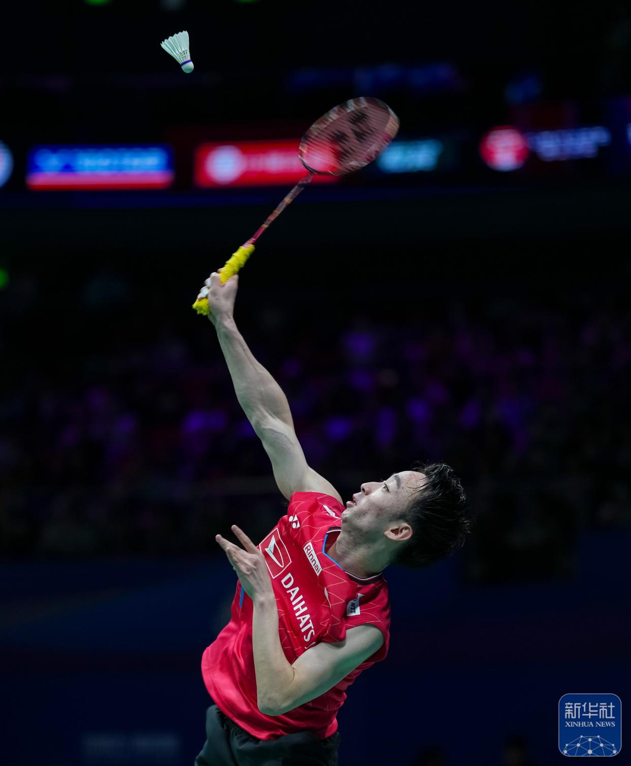 星空体育-日本羽毛球公开赛：石宇奇2-0横扫夺冠，国羽3冠1亚收官(日本羽毛球大师赛)