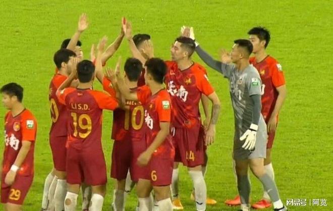 星空体育-陕西0-0广西、大连3-1石家庄、深圳定南皆赢！中甲积分(中甲联赛陕西)